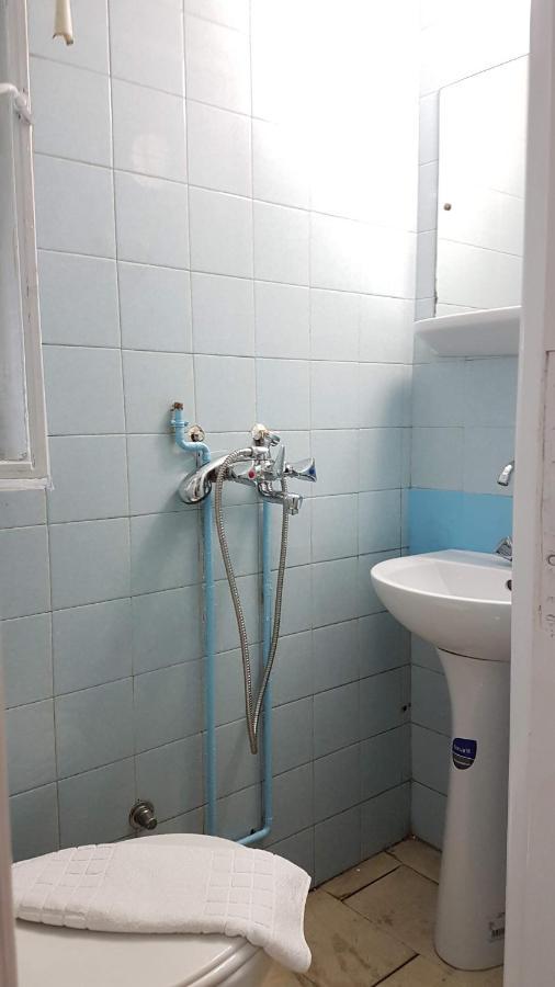 Apricot Apartment - Athens Center, 6 Bd, 2.5 Bath Экстерьер фото