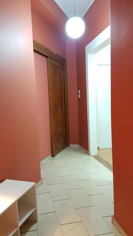 Apricot Apartment - Athens Center, 6 Bd, 2.5 Bath Экстерьер фото