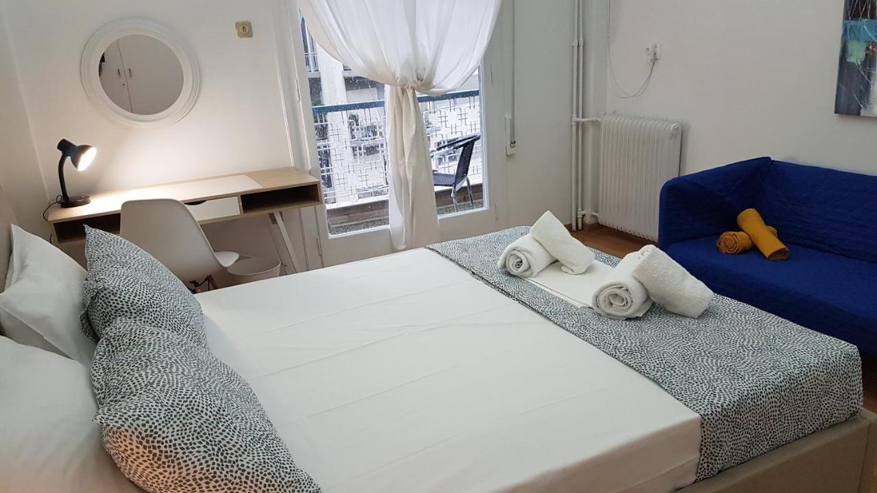 Apricot Apartment - Athens Center, 6 Bd, 2.5 Bath Экстерьер фото